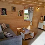 Kaszubskie Ziolko Шале Strzepcz